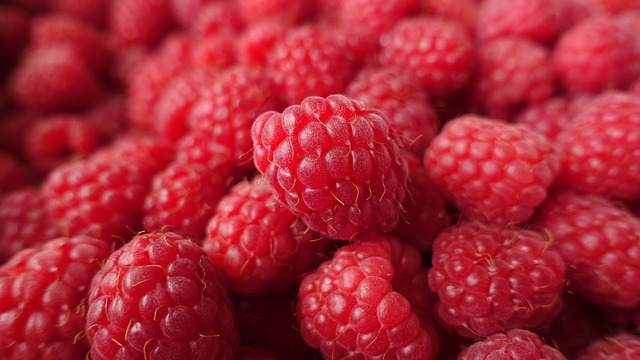 Cinven investit dans les framboises
