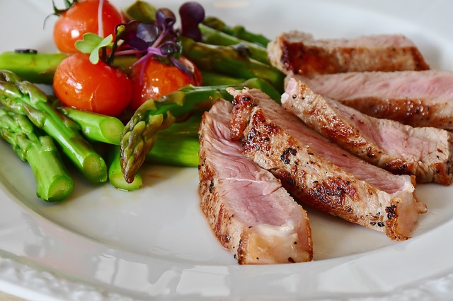 Manger moins de viande pour sauver la planète