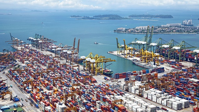 A quarter of African food trade is intercontinental